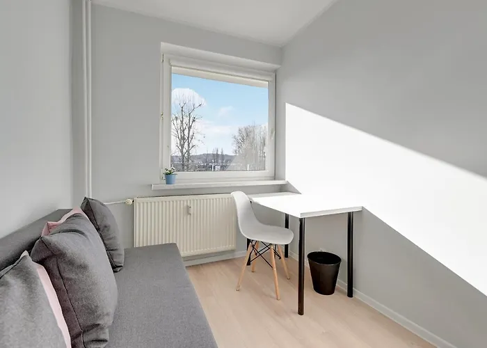 Zaspa - Near To Sea And Public Transport Πανσιόν *