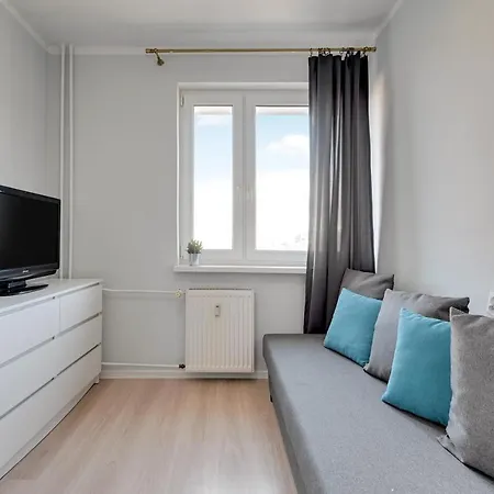 Zaspa - Near To Sea And Public Transport Affittacamere