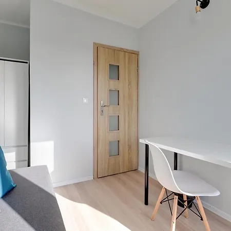 Zaspa - Near To Sea And Public Transport Affittacamere