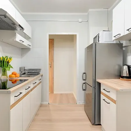 Zaspa - Near To Sea And Public Transport *